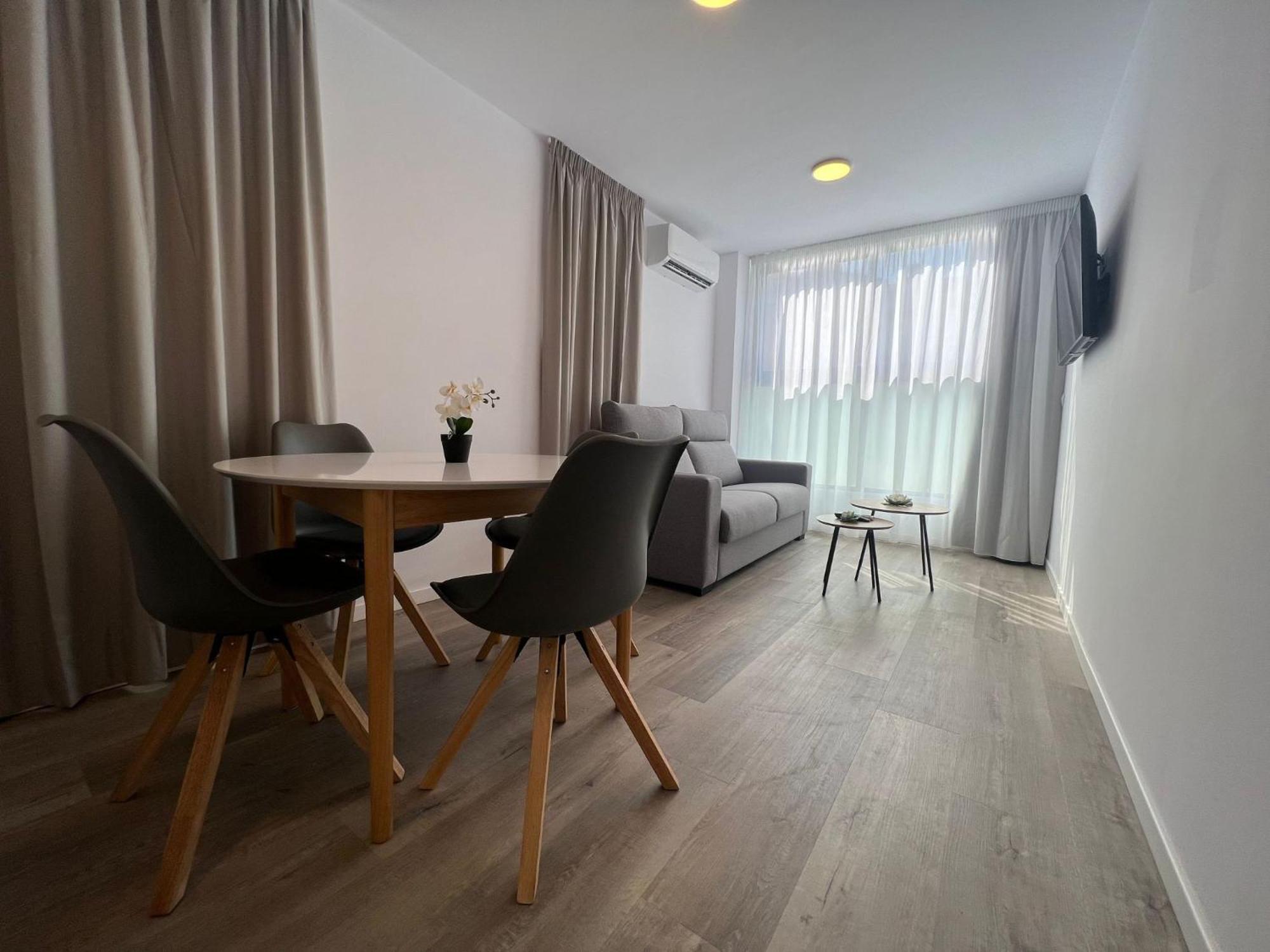Apartamentos Aurea Pal 8 Y Gran Atenea Esperanto 5 Бенидорм Экстерьер фото